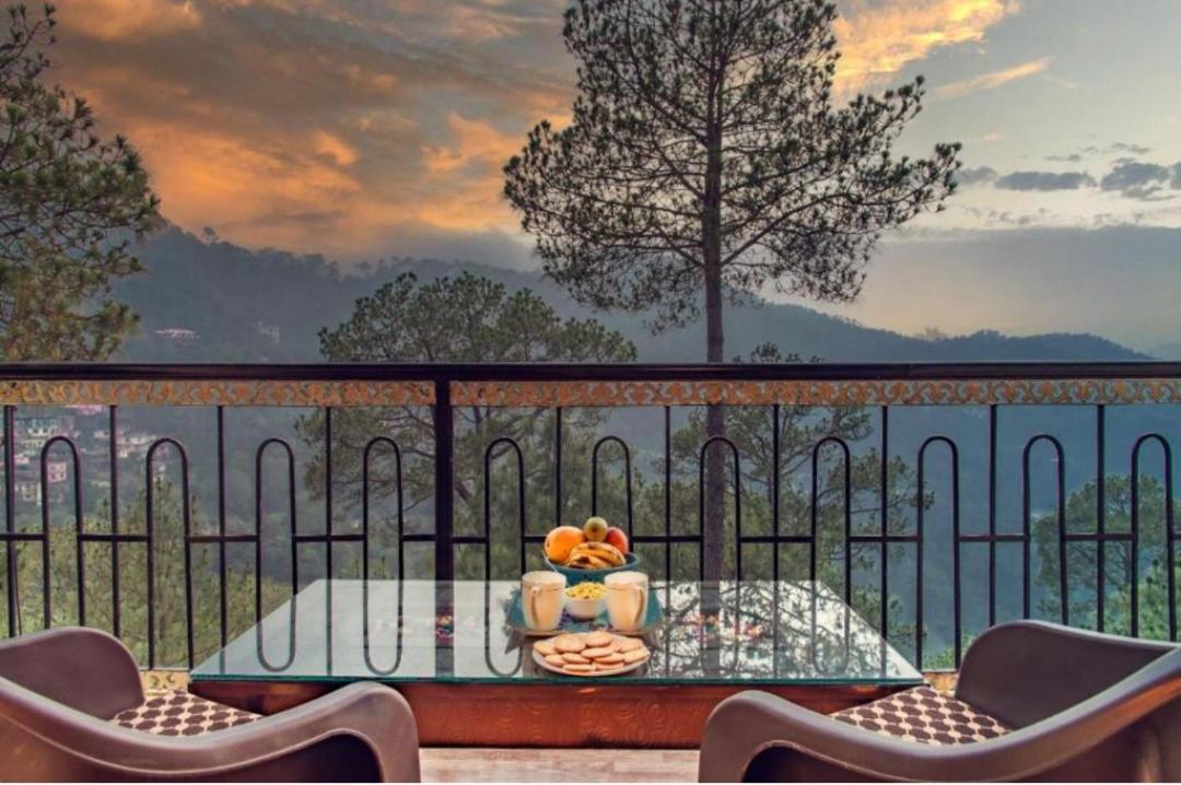 The Kasauli Western Uphills I Serviced Apartments I Pvt Balcony I Peacefull Area I By Exotic Stays Eksteriør billede